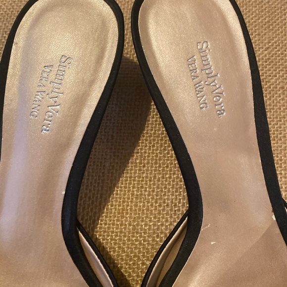 Simply Vera Wang Kitten Heel slides - Picture 4 of 15